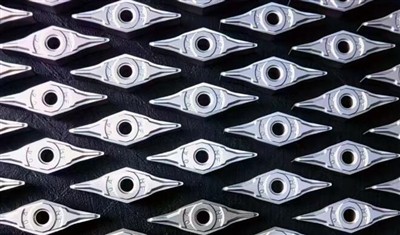 Postopek izdelave karbidnih ploščic